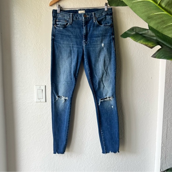 MOTHER SZ 29 high waisted looker ankle fray get your groove back - Picture 2 of 7